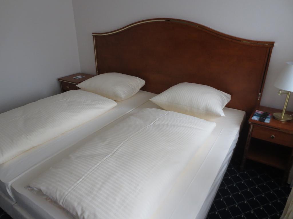 Ludwig Im Park Hotel Wolfsburg Room photo