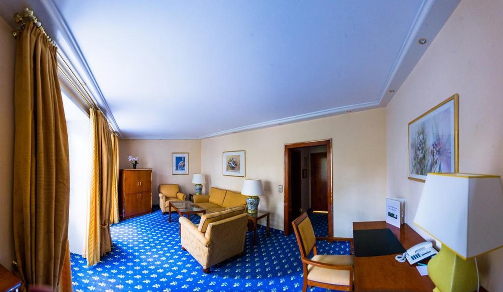 Ludwig Im Park Hotel Wolfsburg Room photo